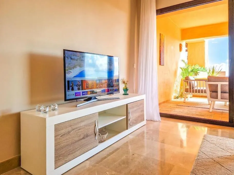 Apartment In Coto Real Duquesa - Sea View & Pools Manilva
