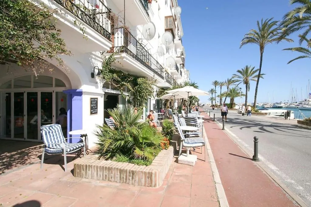 Apartment In Coto Real Duquesa - Sea View & Pools Manilva Spain